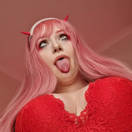 Foto di nudo di fuga di OnlyFans di Peachypinup