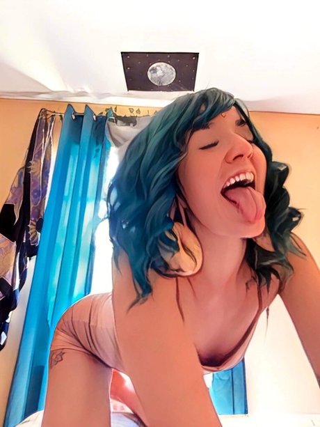 Foto di nudo di fuga di OnlyFans di Peaches