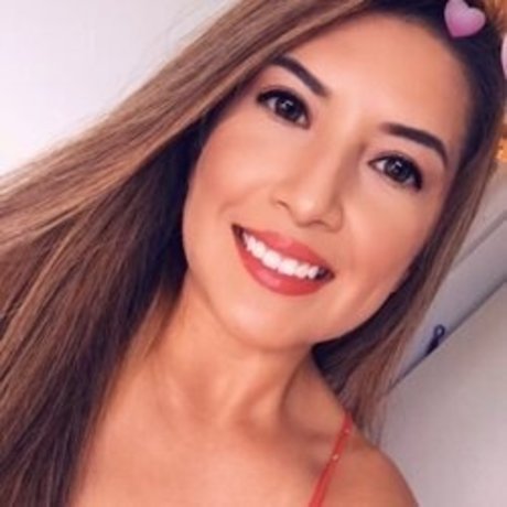 Foto di nudo di fuga di OnlyFans di Ary