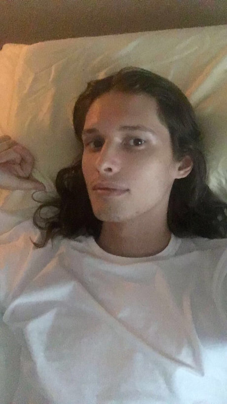 Foto di nudo di fuga di OnlyFans di Paxton Saul
