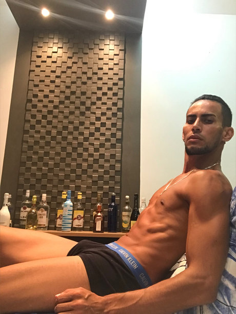 Foto di nudo di fuga di OnlyFans di Paullo Costa