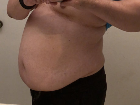 Foto di nudo di fuga di OnlyFans di Anonbigbellykinkbear