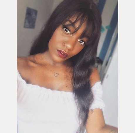 Foto di nudo di fuga di OnlyFans di Annie Ribeiro