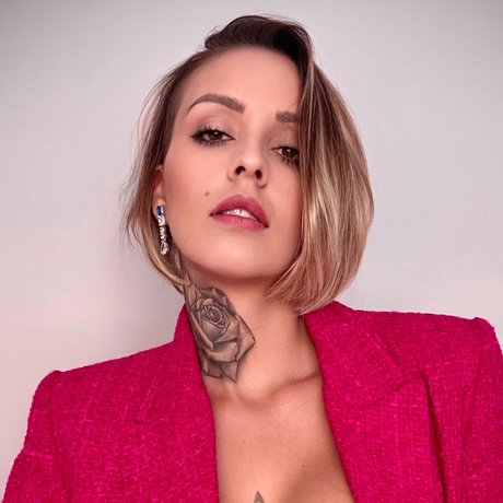 Foto di nudo di fuga di OnlyFans di Paula Assuno