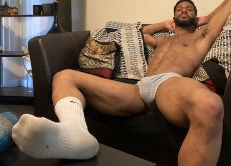 Foto di nudo di fuga di OnlyFans di Cj Slick