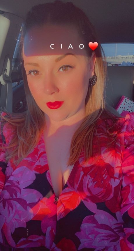 Foto di nudo di fuga di OnlyFans di Dawn