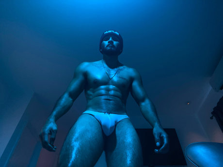 Foto di nudo di fuga di OnlyFans di Daddyzroom