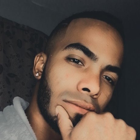 Foto di nudo di fuga di OnlyFans di Nelson Meers