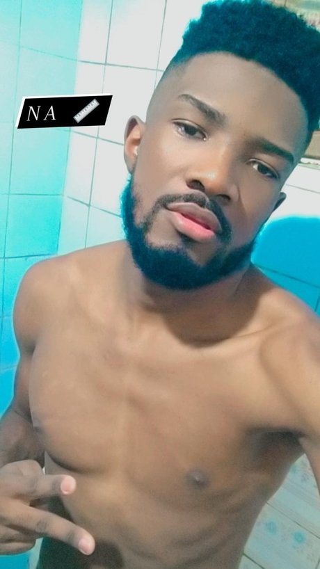 Foto di nudo di fuga di OnlyFans di Dadoboy