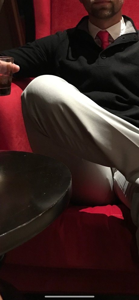 Foto di nudo di fuga di OnlyFans di Daddy Dom