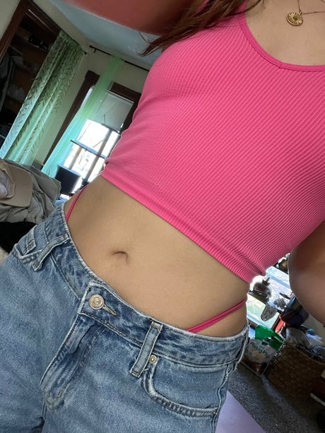 Foto di nudo di fuga di OnlyFans di L 