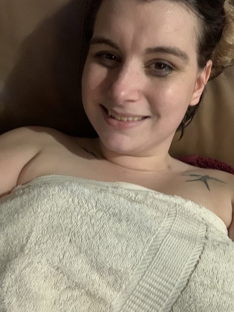 Foto di nudo di fuga di OnlyFans di Lindsey Kyer