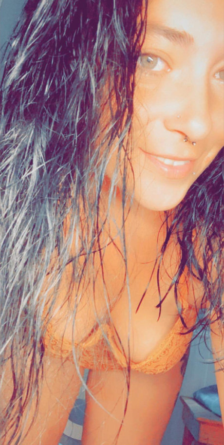 Foto di nudo di fuga di OnlyFans di Ava Marie