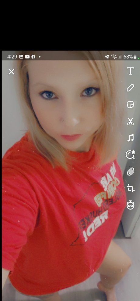 Foto di nudo di fuga di OnlyFans di Beth