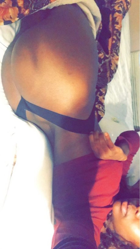 Foto di nudo di fuga di OnlyFans di Exoticalana