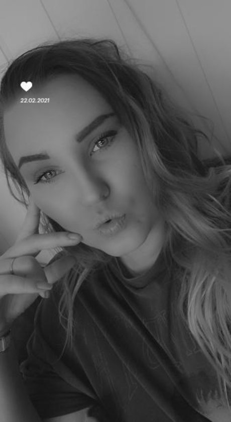 Foto di nudo di fuga di OnlyFans di Phoenix Banks