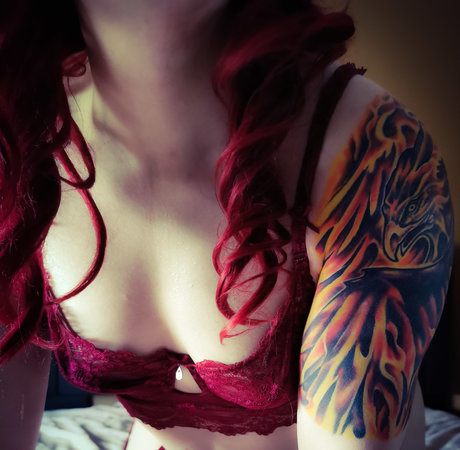 Foto di nudo di fuga di OnlyFans di Phoenix Girl