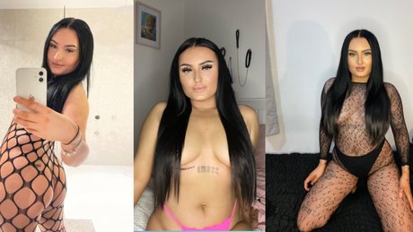 Foto di nudo di fuga di OnlyFans di Your Fav Brunette 