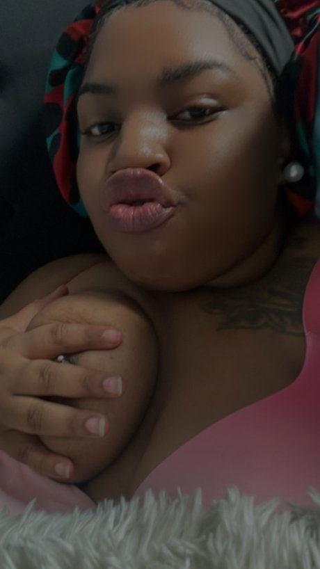 Foto di nudo di fuga di OnlyFans di Come Play W Me 