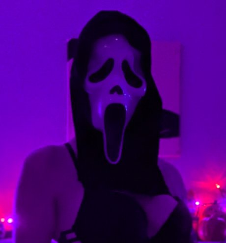 Foto di nudo di fuga di OnlyFans di Phantom Booty