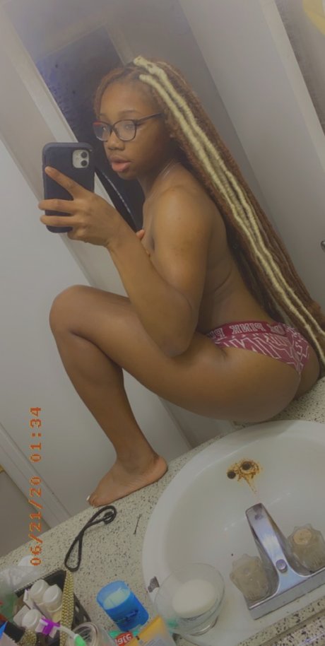 Foto di nudo di fuga di OnlyFans di Phatts