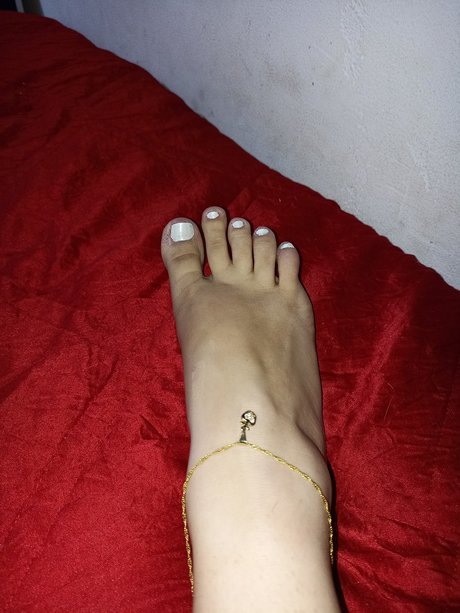 Foto di nudo di fuga di OnlyFans di Feet Princess