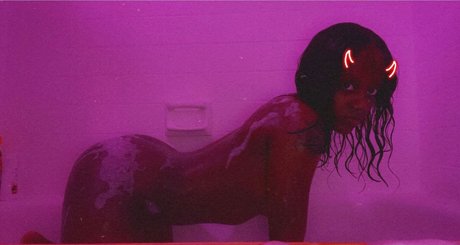 Foto di nudo di fuga di OnlyFans di Daisy