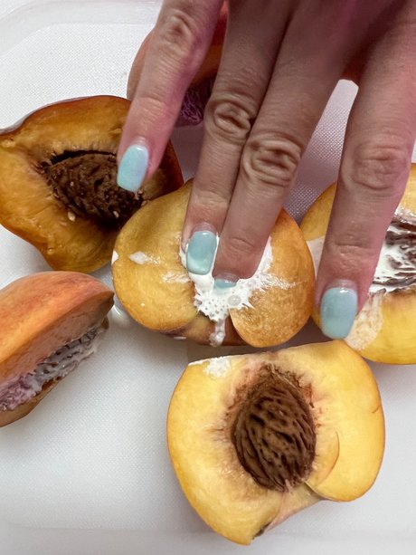 Foto di nudo di fuga di OnlyFans di Plump Peach 