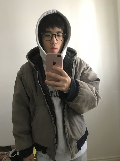 Foto di nudo di fuga di OnlyFans di Plumdrop
