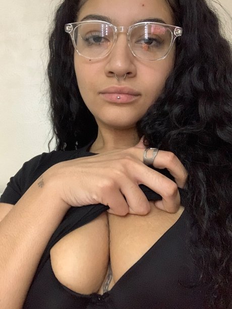 Foto di nudo di fuga di OnlyFans di Chlo
