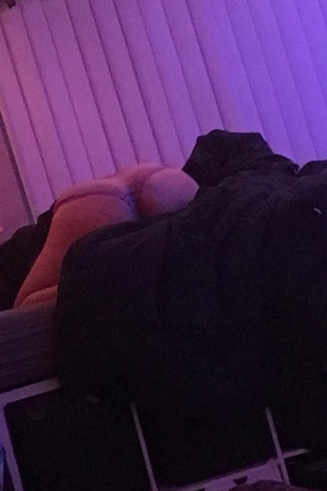 Foto di nudo di fuga di OnlyFans di Aj