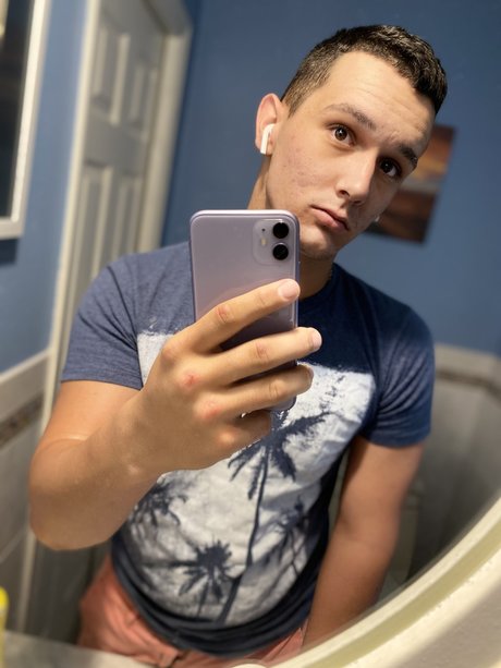 Foto di nudo di fuga di OnlyFans di Tony Montana