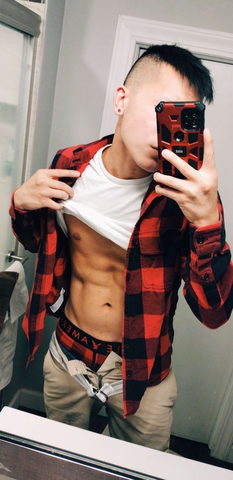 Foto di nudo di fuga di OnlyFans di Cory