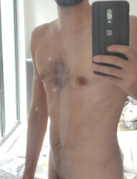 Foto di nudo di fuga di OnlyFans di Marco