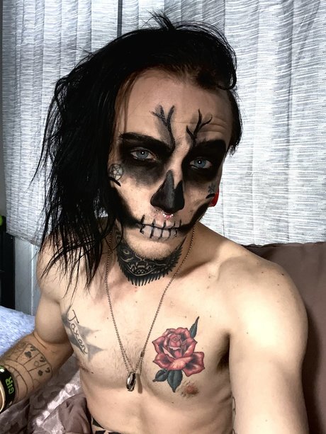 Foto di nudo di fuga di OnlyFans di Tyler