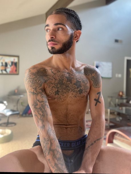 Foto di nudo di fuga di OnlyFans di Pjay Dineroo
