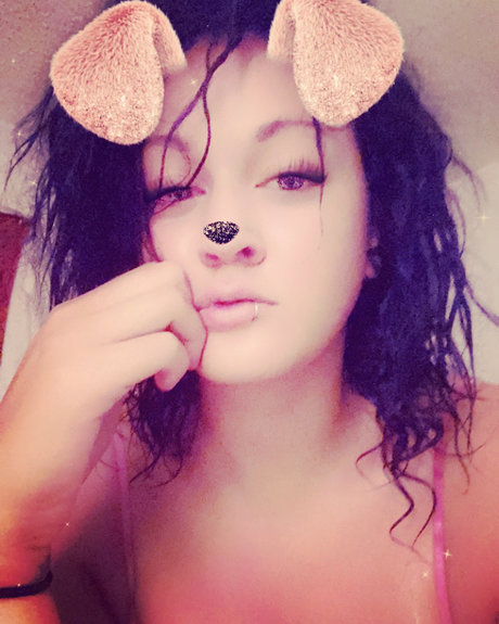 Foto di nudo di fuga di OnlyFans di Pixi Savage