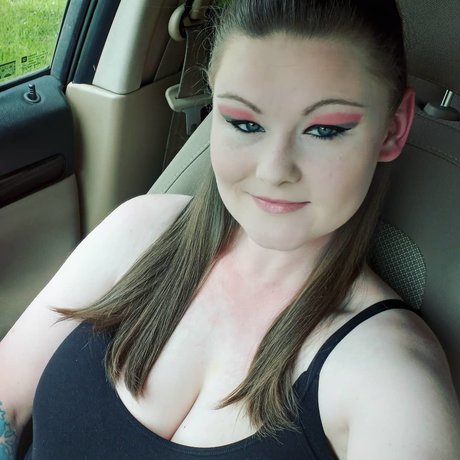 Foto di nudo di fuga di OnlyFans di Tiffany Machen