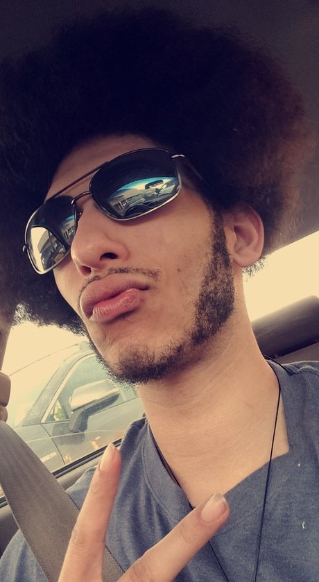 Foto di nudo di fuga di OnlyFans di Caleb Williams