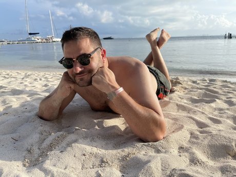 Foto di nudo di fuga di OnlyFans di Nickynips