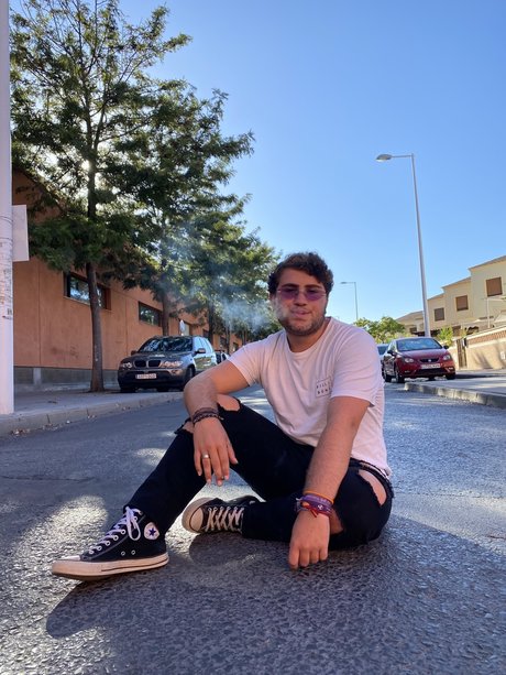 Foto di nudo di fuga di OnlyFans di Daniel Consegliere
