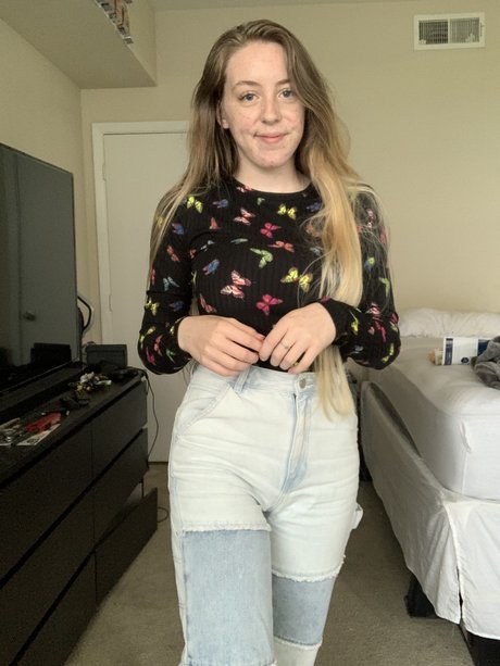 Foto di nudo di fuga di OnlyFans di Blondie 