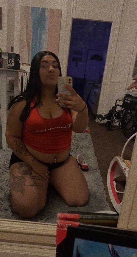 Foto di nudo di fuga di OnlyFans di Constancekoira