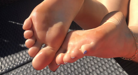 Foto di nudo di fuga di OnlyFans di Daisy 
