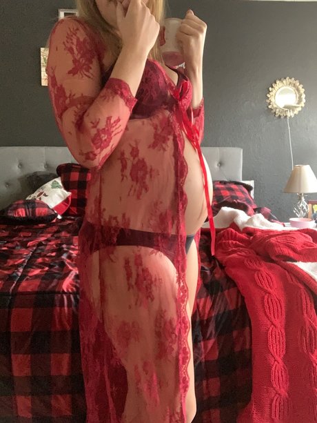 Foto di nudo di fuga di OnlyFans di Pregnant Wife