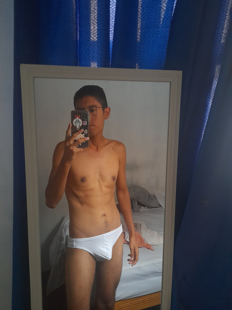 Foto di nudo di fuga di OnlyFans di Brian