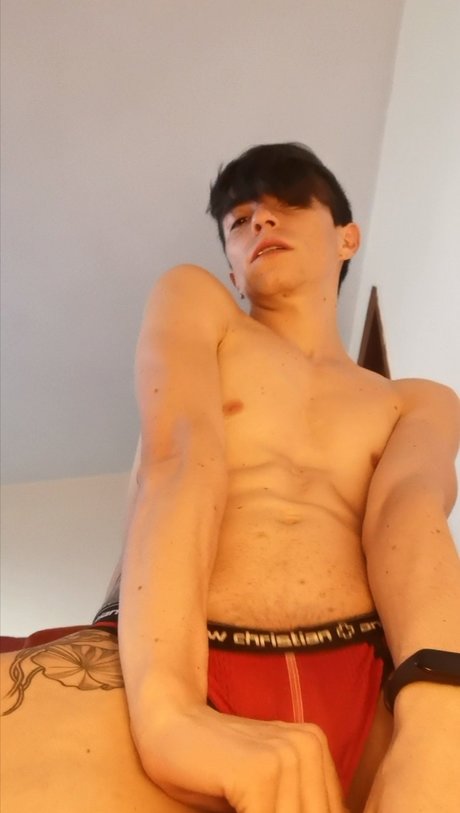 Foto di nudo di fuga di OnlyFans di Zano