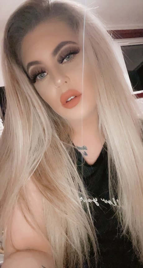Foto di nudo di fuga di OnlyFans di Crcr