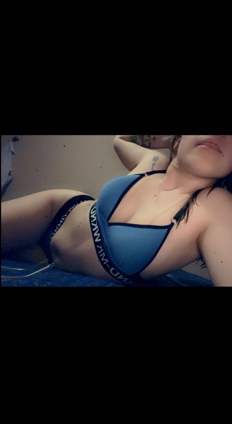 Foto di nudo di fuga di OnlyFans di   