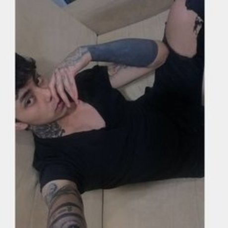 Foto di nudo di fuga di OnlyFans di Ponygon7